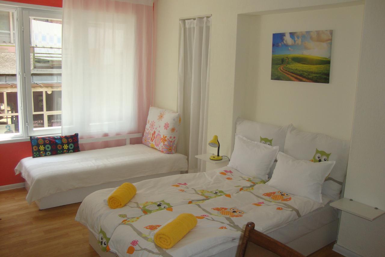 Guest Rooms Colours Kazanlŭk Exteriér fotografie